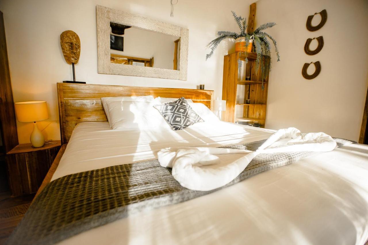 Maligaya Beach Bungalows El Nido Kültér fotó